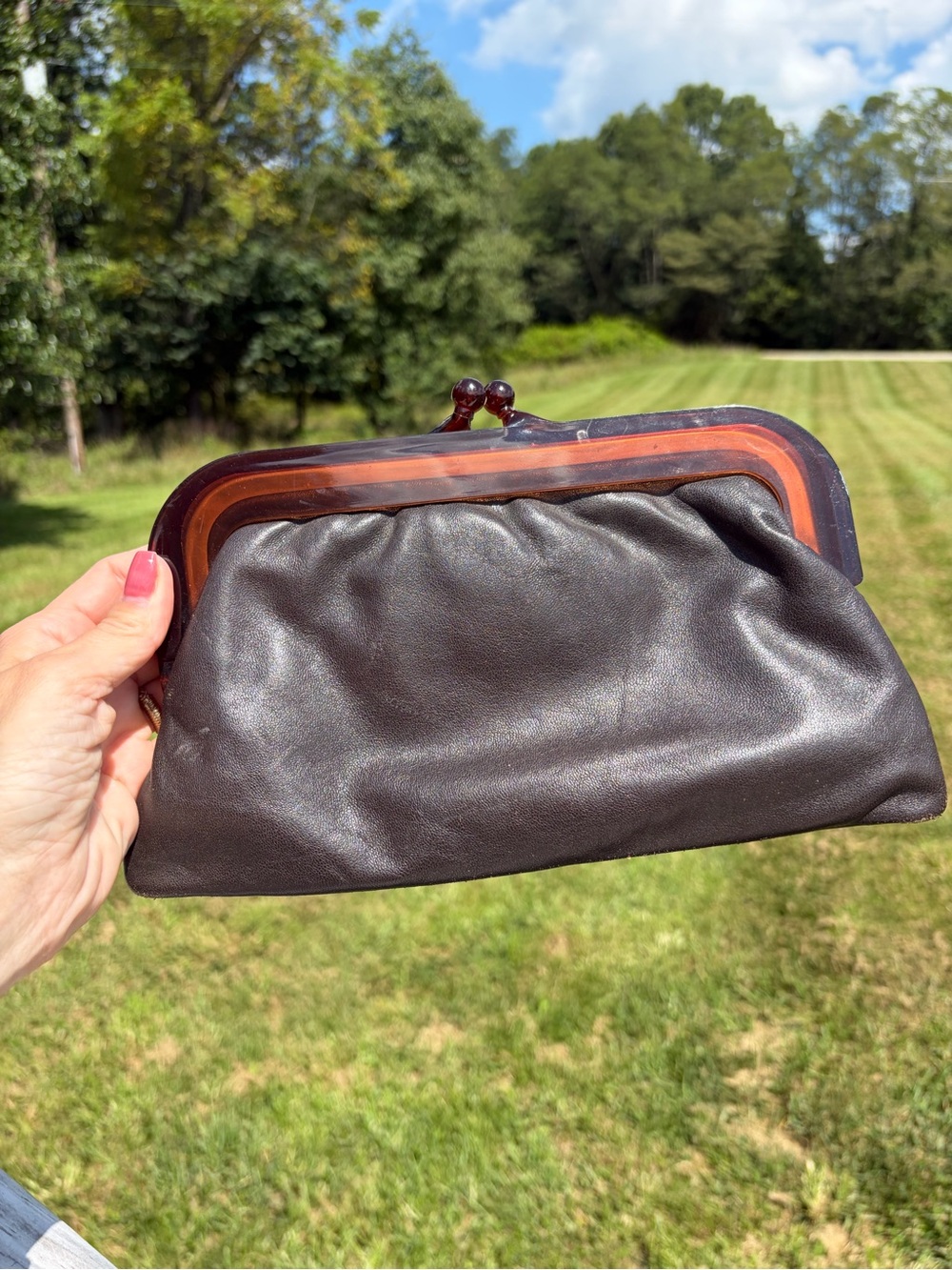 Vintage Clutch Made In Italy Brown Leather Lucite Kiss Lock Bag Purse Formal